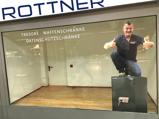 Rottner VS Marc Kuehler.jpg